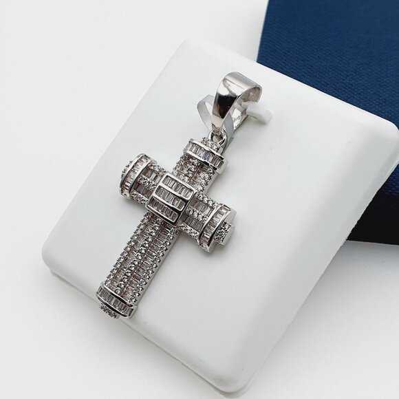 "925 Sterling Silver Plated CZ Pendant, EVBRS607 - Picture 5 of 11